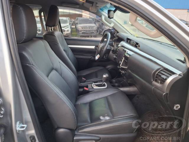 2021 TOYOTA HILUX CD 