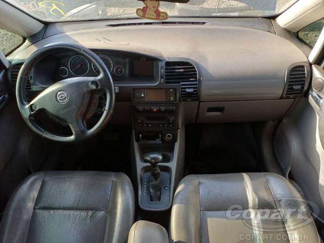 2011 CHEVROLET ZAFIRA 