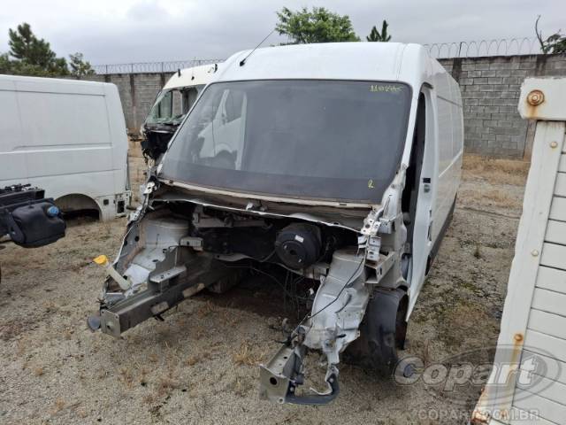 2024 RENAULT MASTER FURGAO 