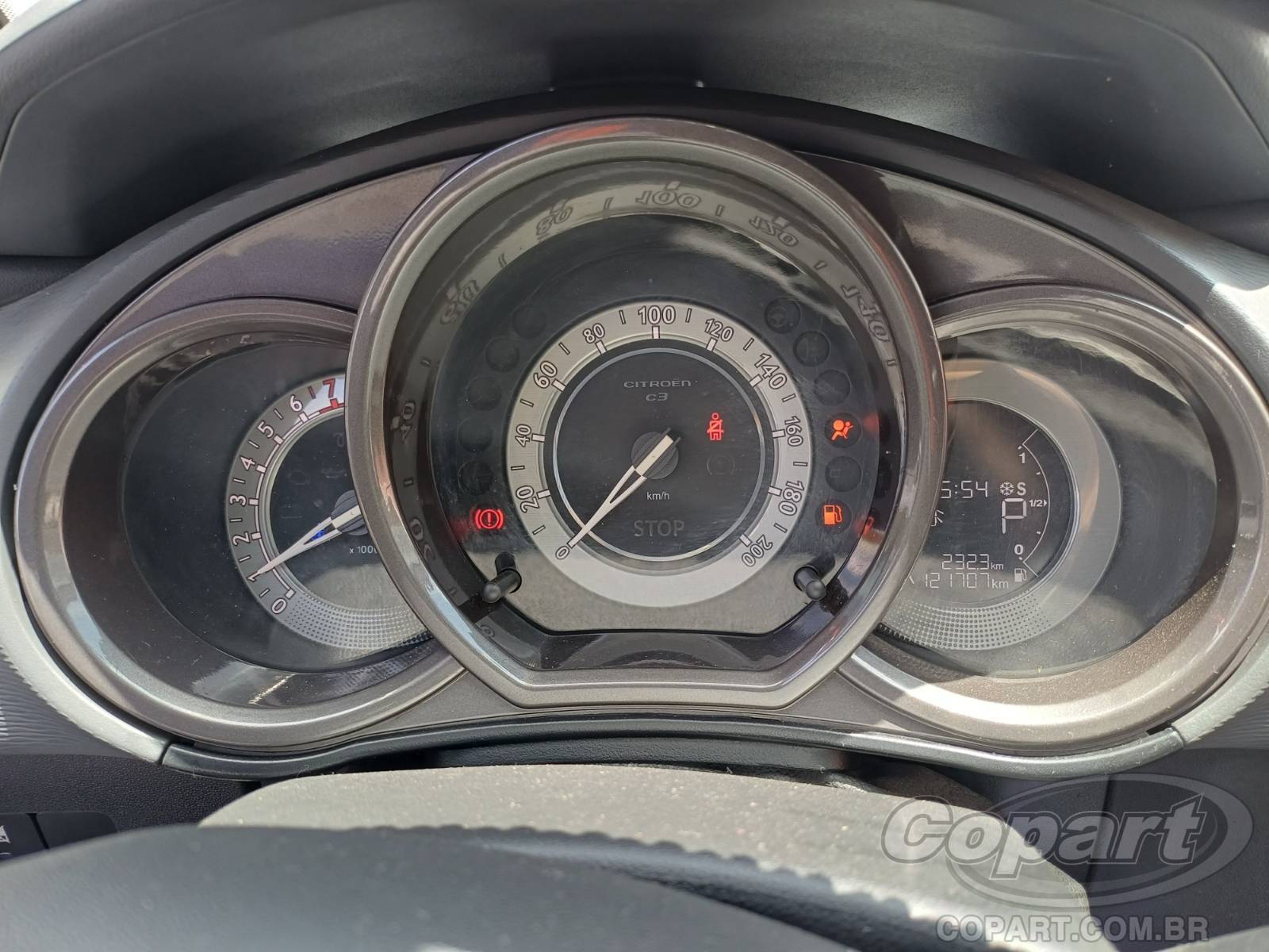 Foto 8 de 10: 2015 CITROEN C3