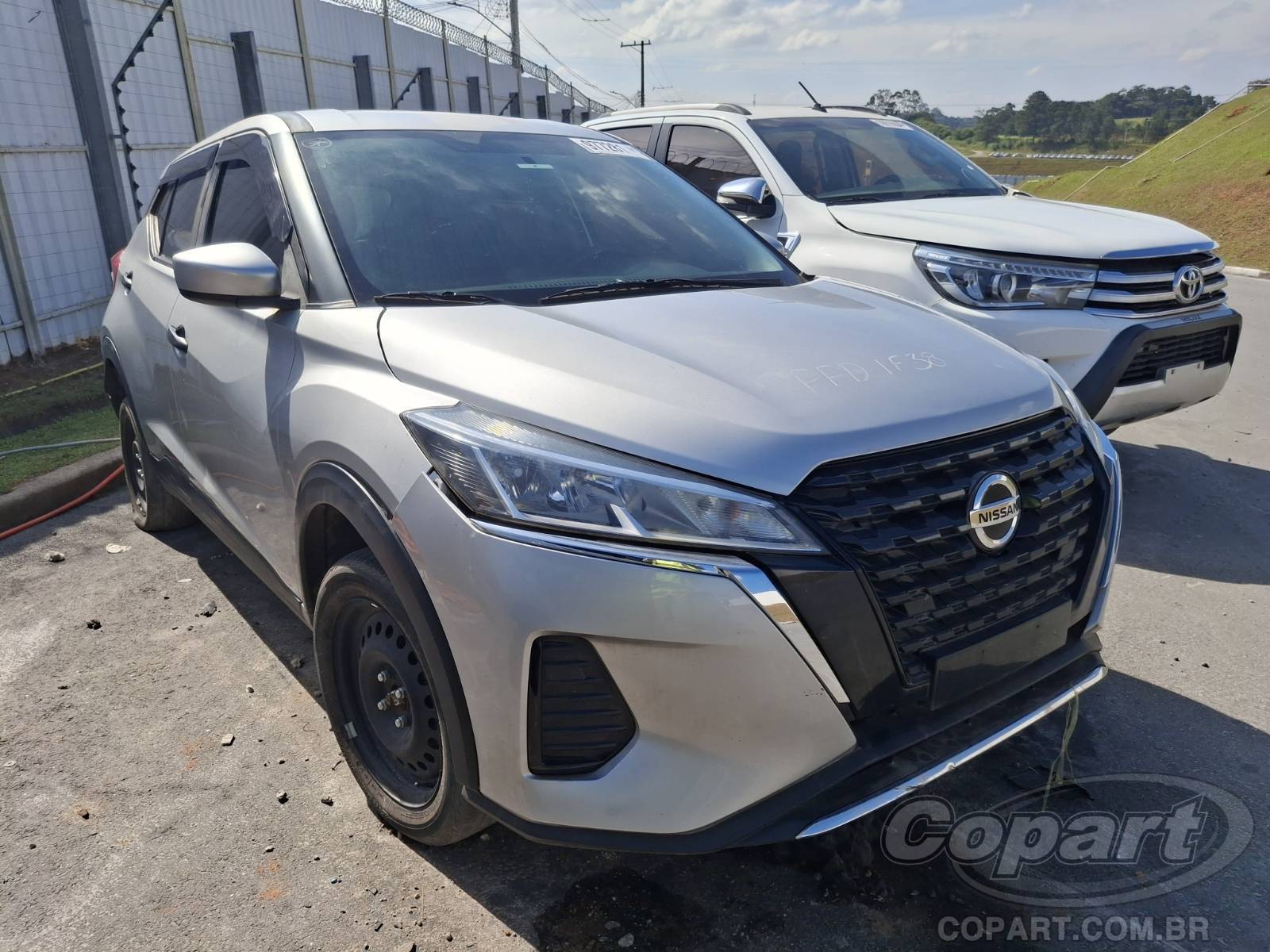 NISSAN KICKS 2022 SUV