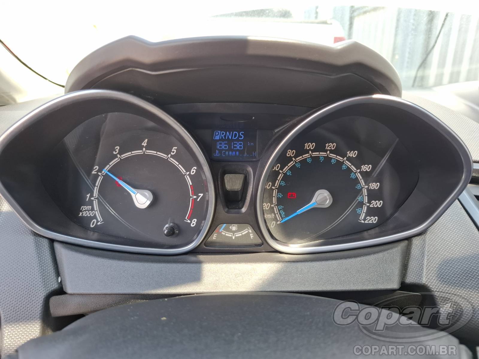 2015 FORD FIESTA — foto 8 de 10