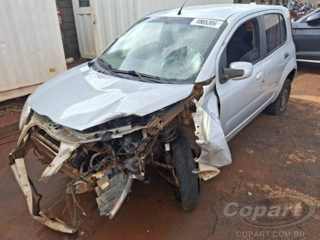 2014 FIAT UNO 