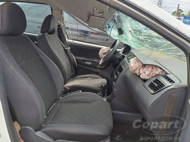 2013 VOLKSWAGEN SPACEFOX 