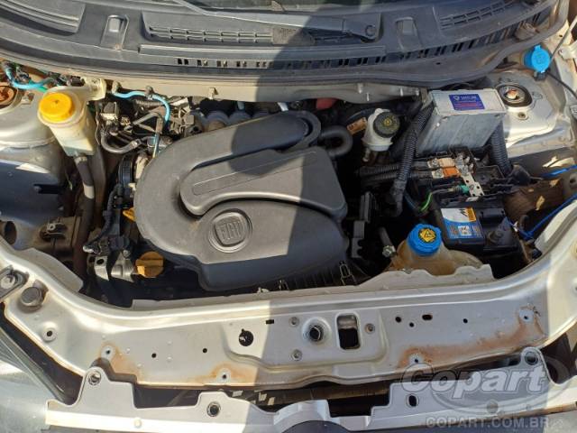 2021 FIAT UNO 