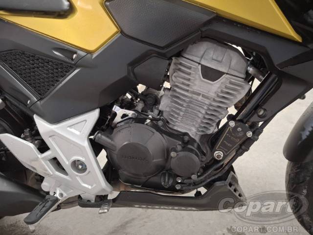 2023 HONDA CB 300F 