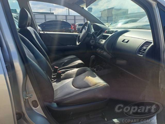 2006 HONDA FIT 