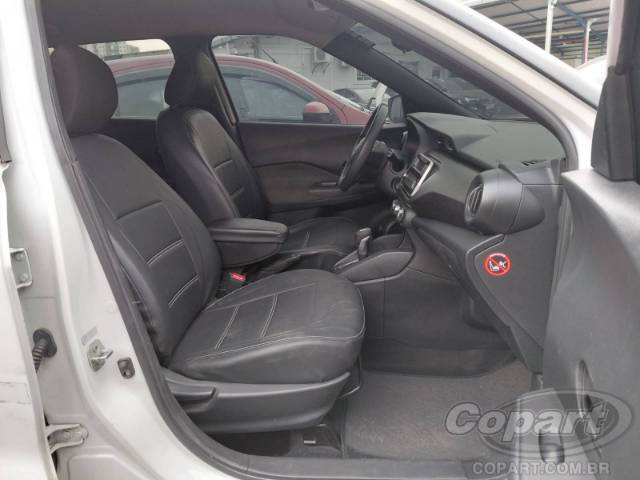 2020 NISSAN KICKS 