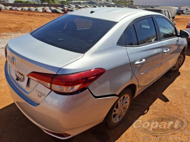 2024 TOYOTA YARIS SEDA 