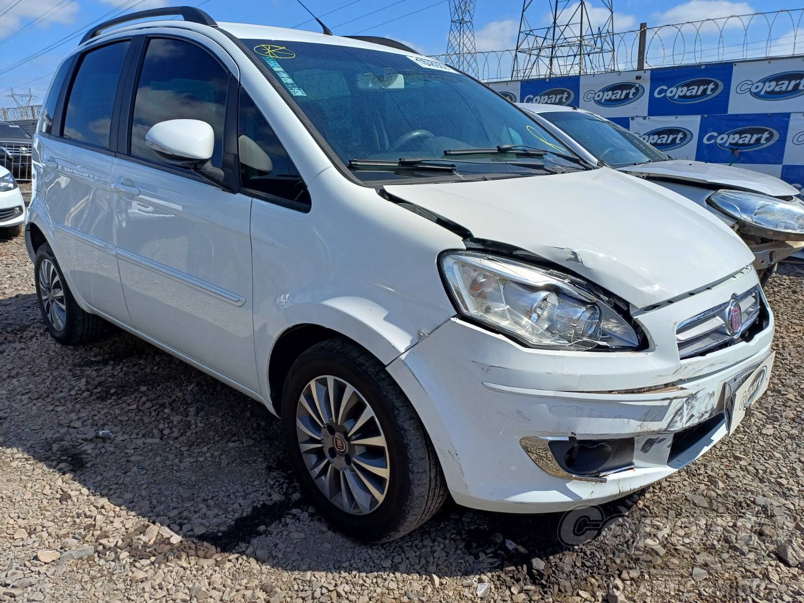 Veículo Fiat Idea FIAT IDEA 2013 2014 em leilão