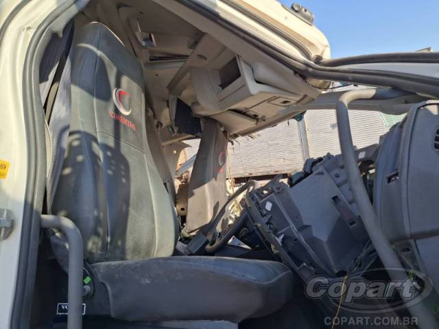 2022 VOLVO VM 