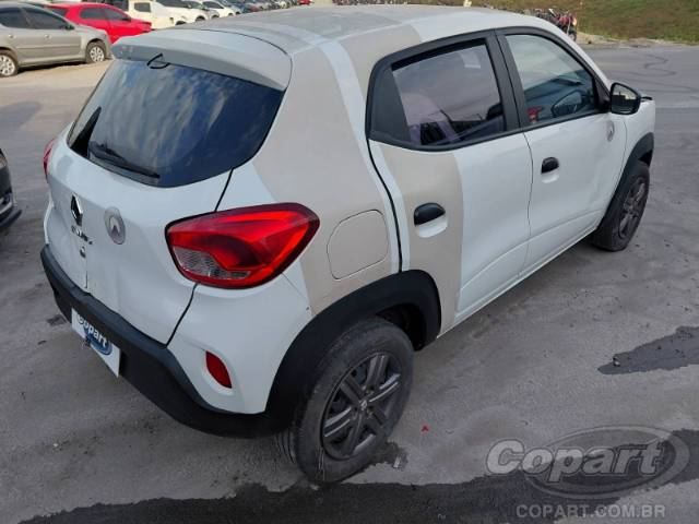 2024 RENAULT KWID 