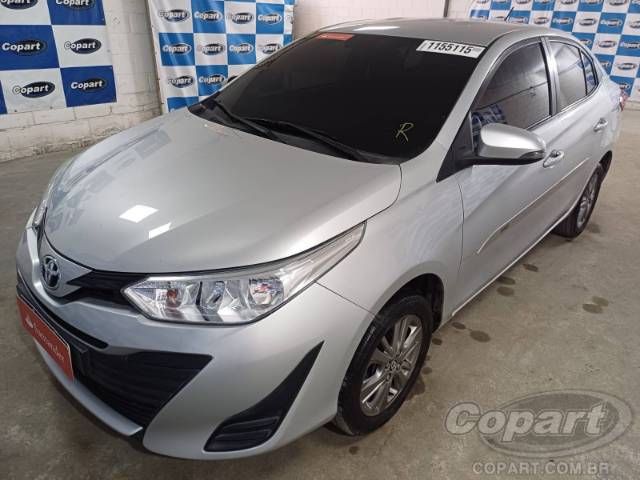 2020 TOYOTA YARIS SEDA 