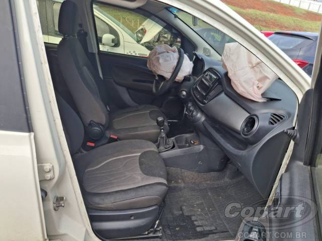 2017 FIAT UNO 