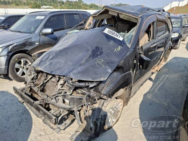 2015 TOYOTA HILUX SW4 