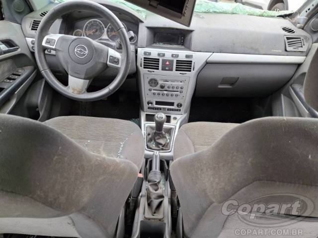 2011 CHEVROLET VECTRA 