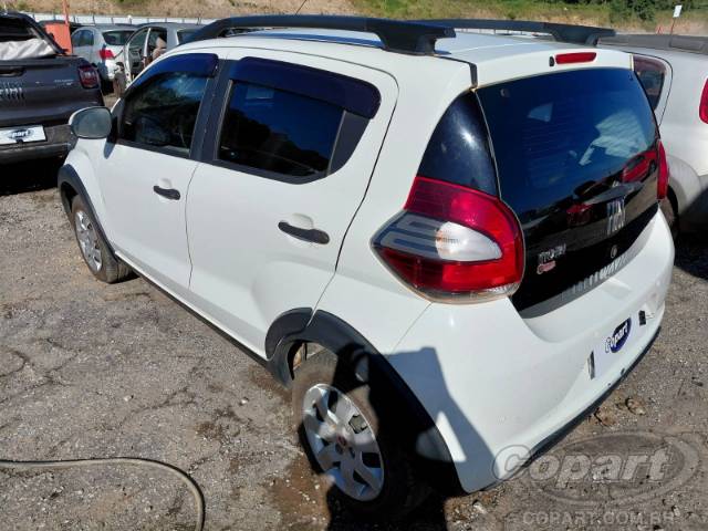 2018 FIAT MOBI 