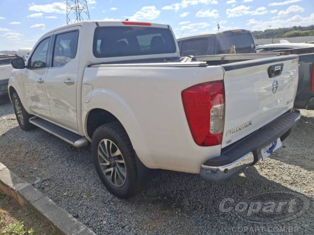 2022 NISSAN FRONTIER CD 