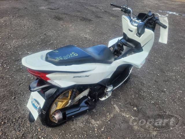 2016 HONDA PCX 