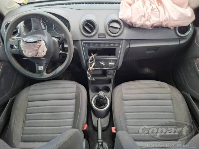2013 VOLKSWAGEN GOL 