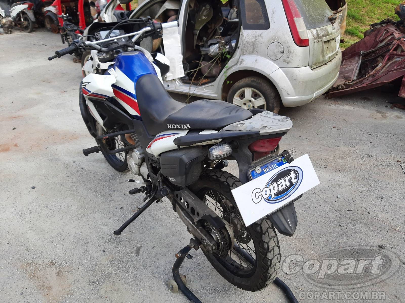 2018 HONDA XRE 300 — leilão em Embú Das Artes/SP (foto 3)