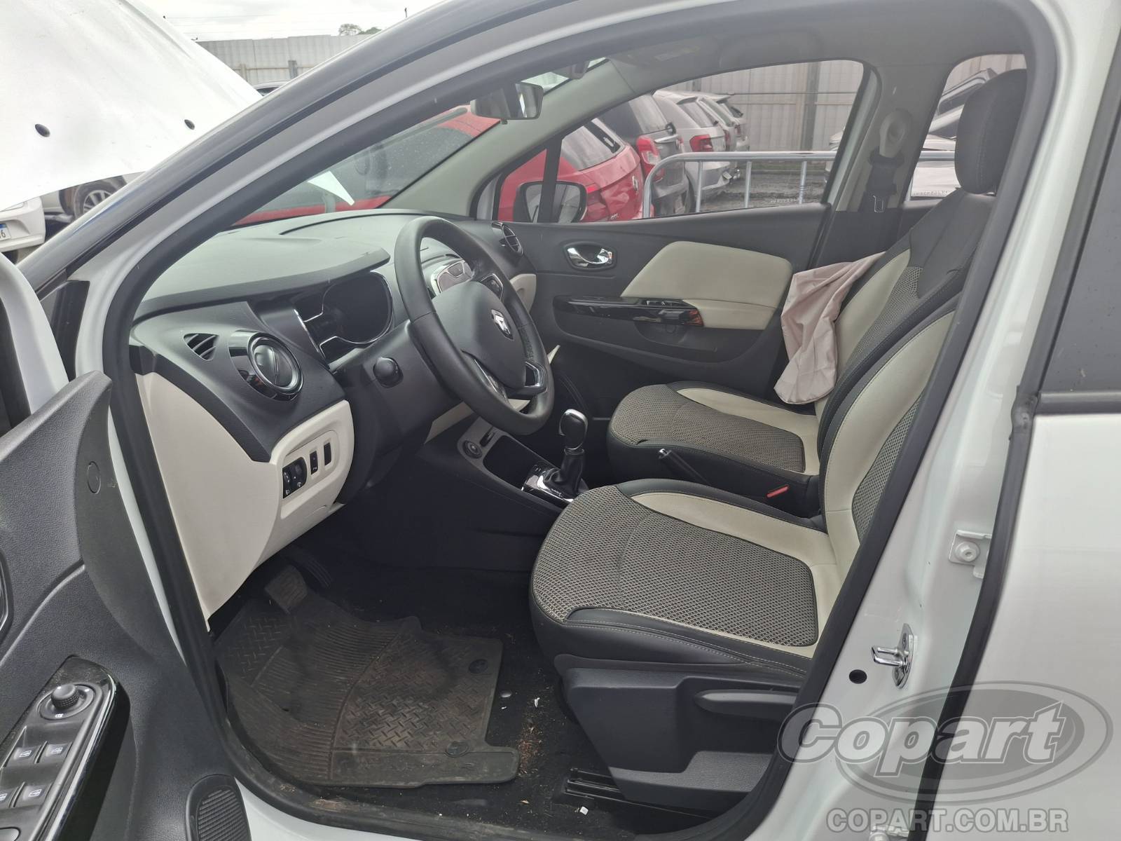 Foto 5: 2019 RENAULT CAPTUR