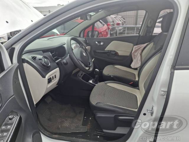 2019 RENAULT CAPTUR 