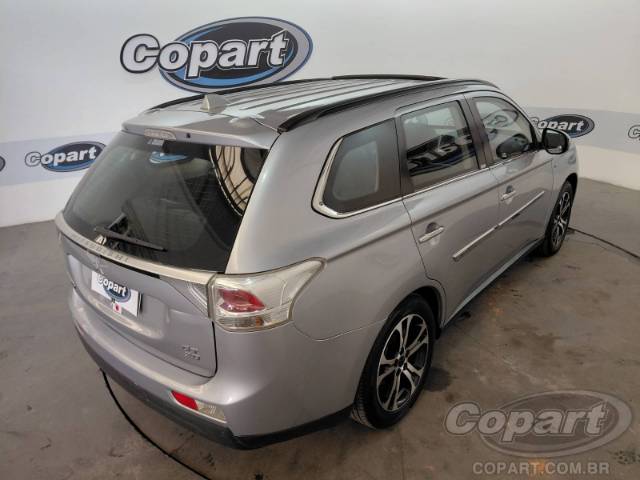 2014 MITSUBISHI OUTLANDER 