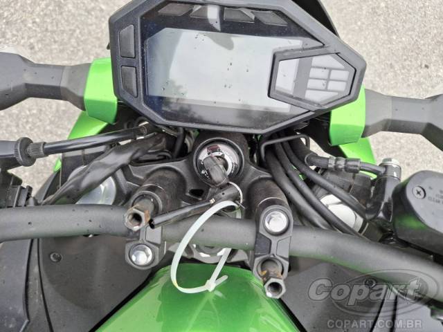 2025 KAWASAKI Z500 