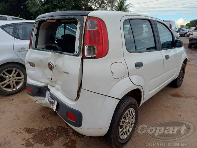 2016 FIAT UNO 