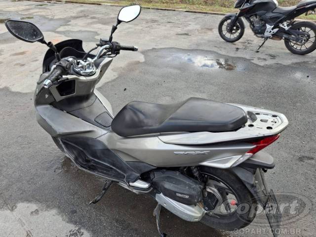 2017 HONDA PCX 