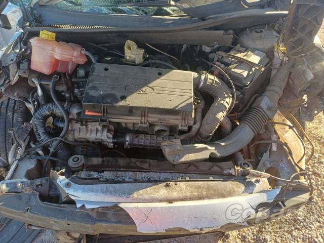 2004 FORD FIESTA 