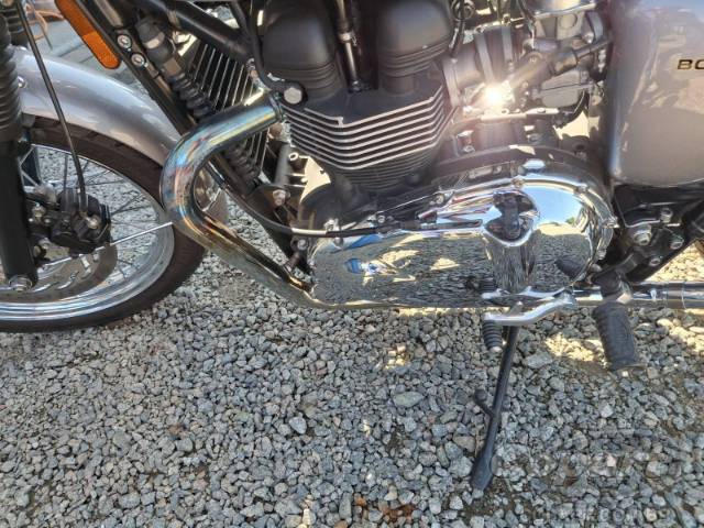 2013 TRIUMPH BONNEVILLE 