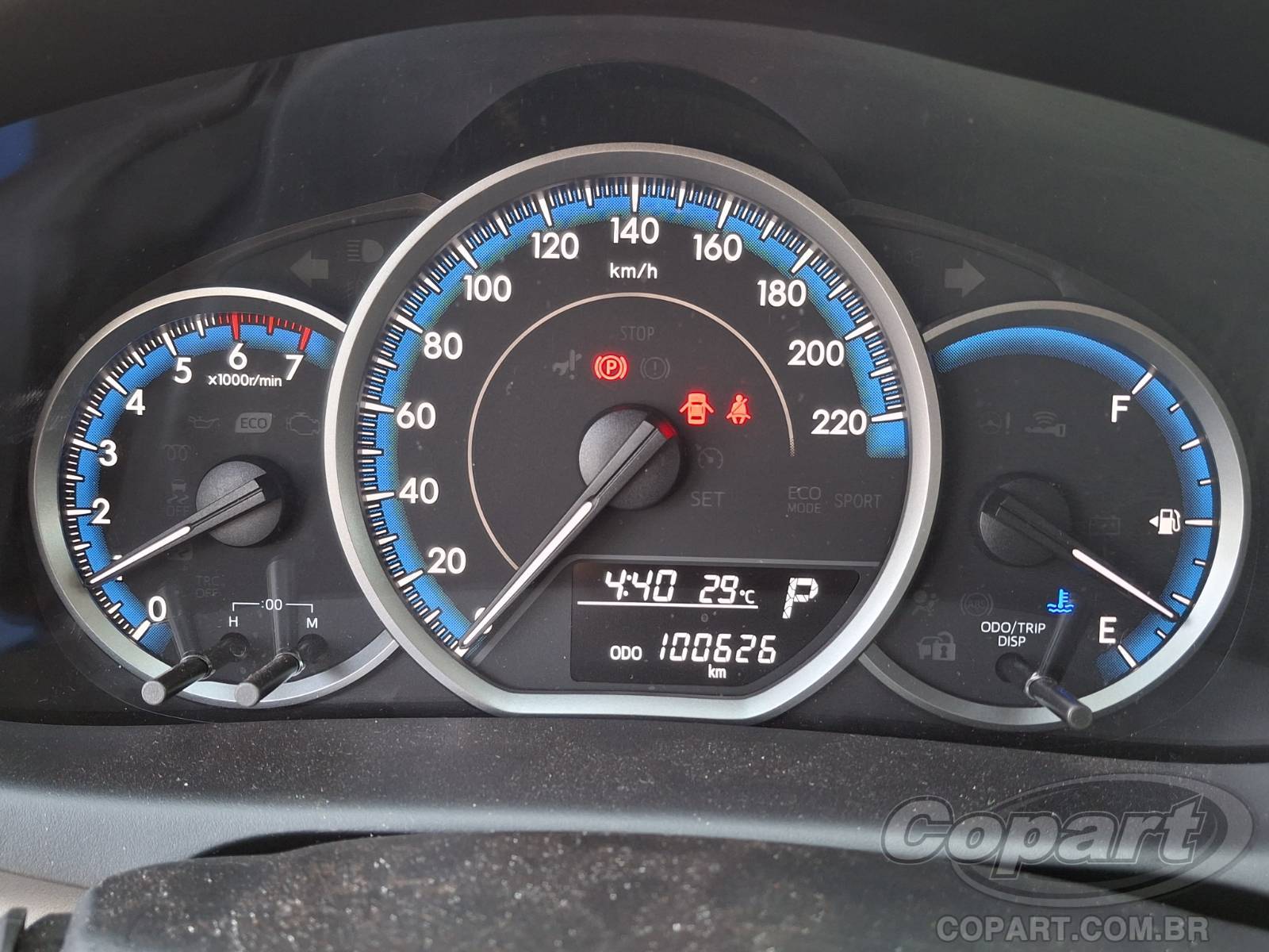 2023 TOYOTA YARIS SEDA — foto 8 de 10