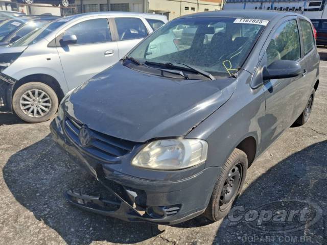 2004 VOLKSWAGEN FOX 