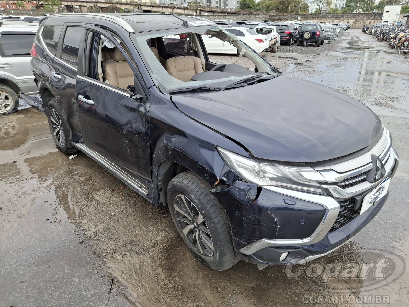 Veículo Mitsubishi Pajero Sport 2020 MITSUBISHI PAJERO SPORT HPE 2.4 DI-D MIVEC TURBO 2020 em leilão