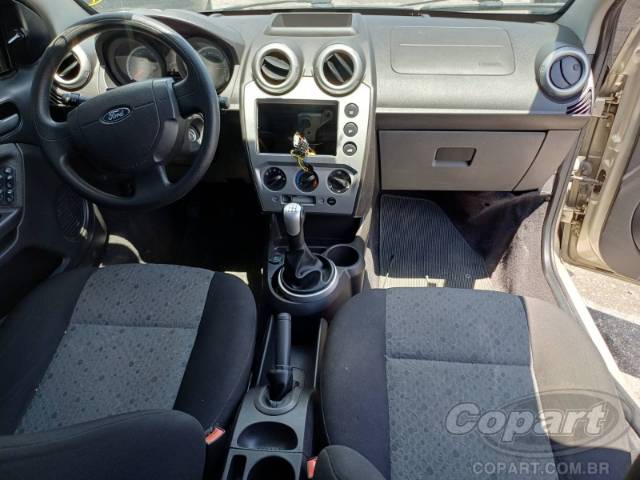 2012 FORD FIESTA 
