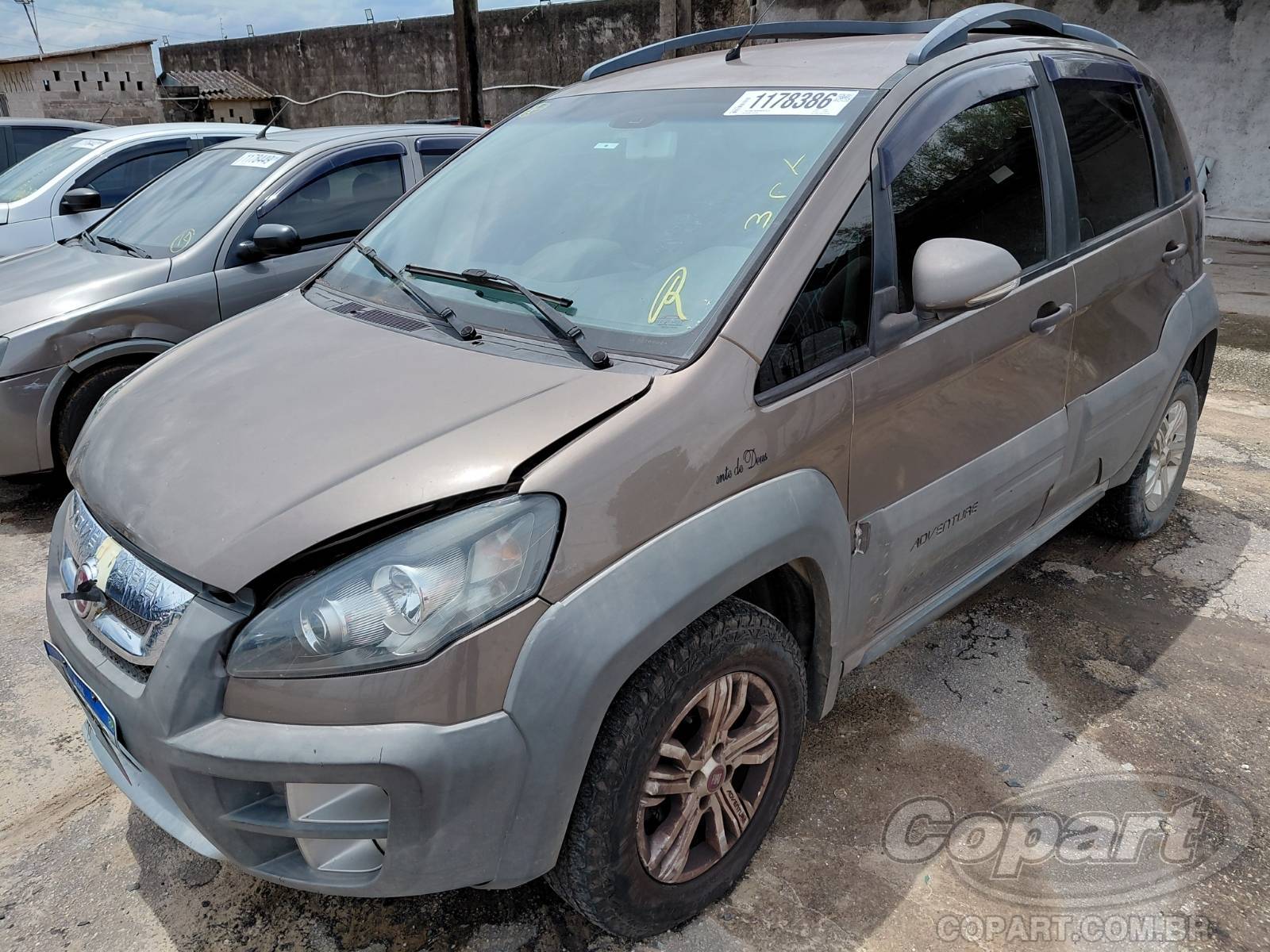 Foto 2: 2015 FIAT IDEA