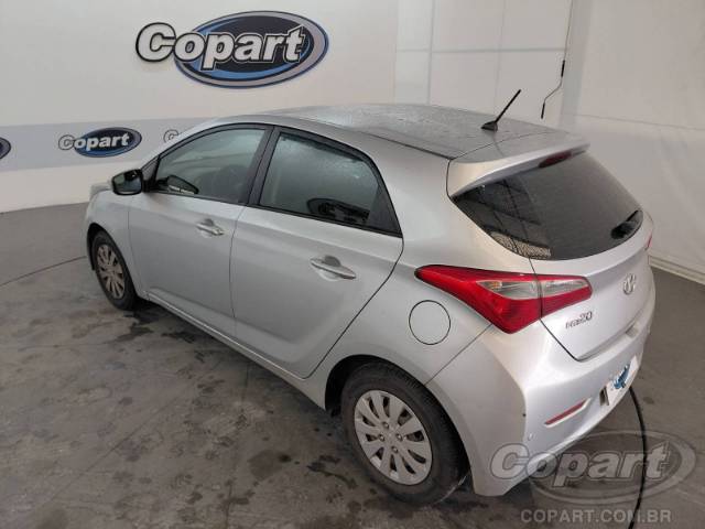 2015 HYUNDAI HB20 