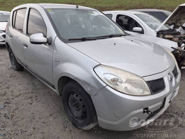 2011 RENAULT SANDERO 