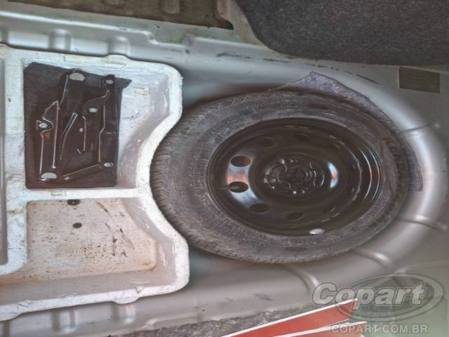 2011 FORD FIESTA SEDAN 