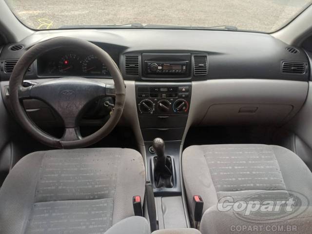 2004 TOYOTA COROLLA 