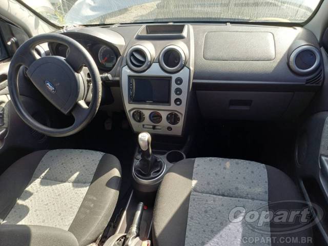 2013 FORD FIESTA 