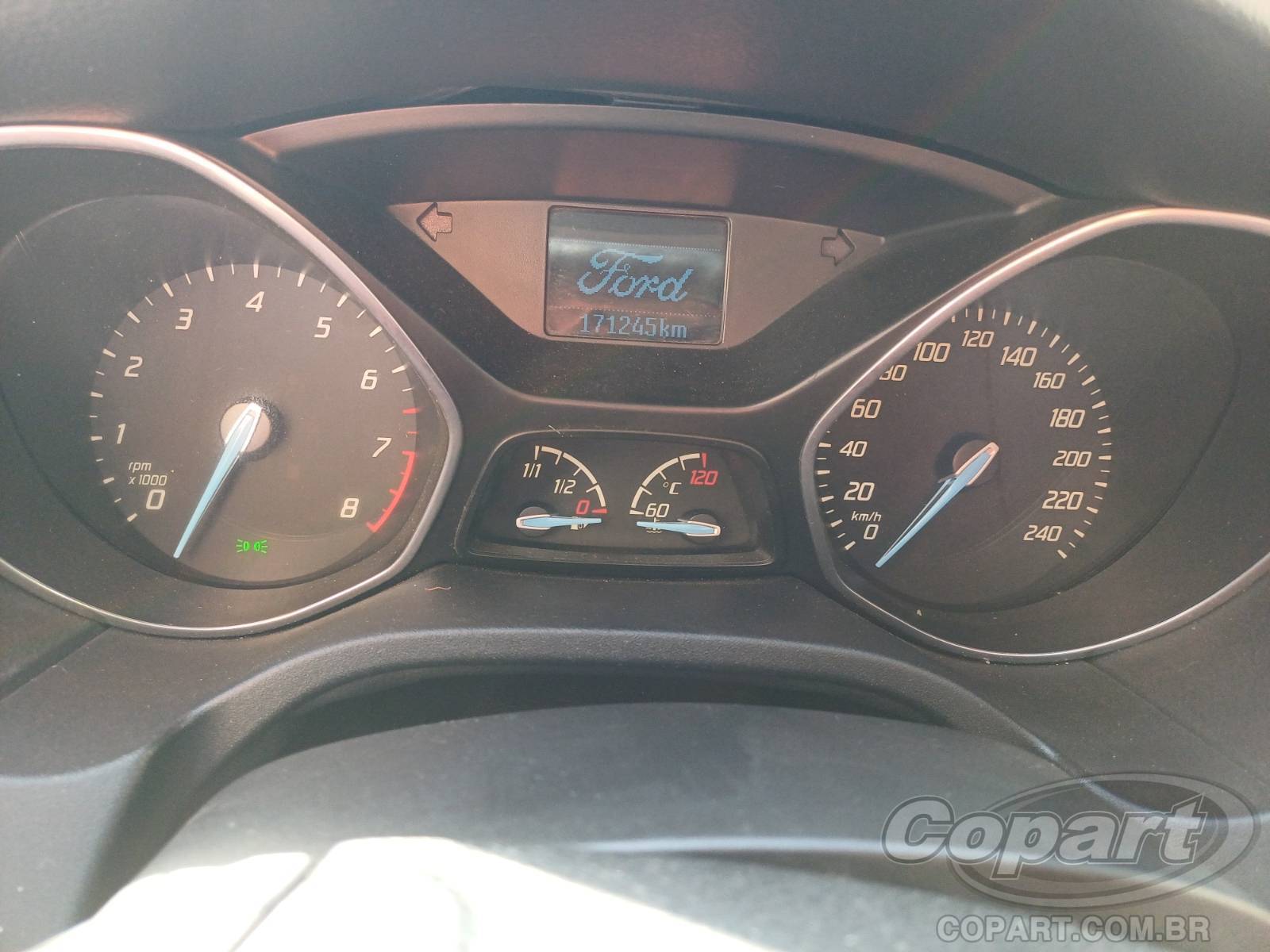 2015 FORD FOCUS SEDAN — foto 8 de 10