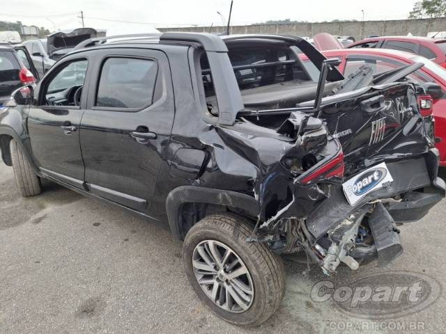 2024 FIAT STRADA CD 