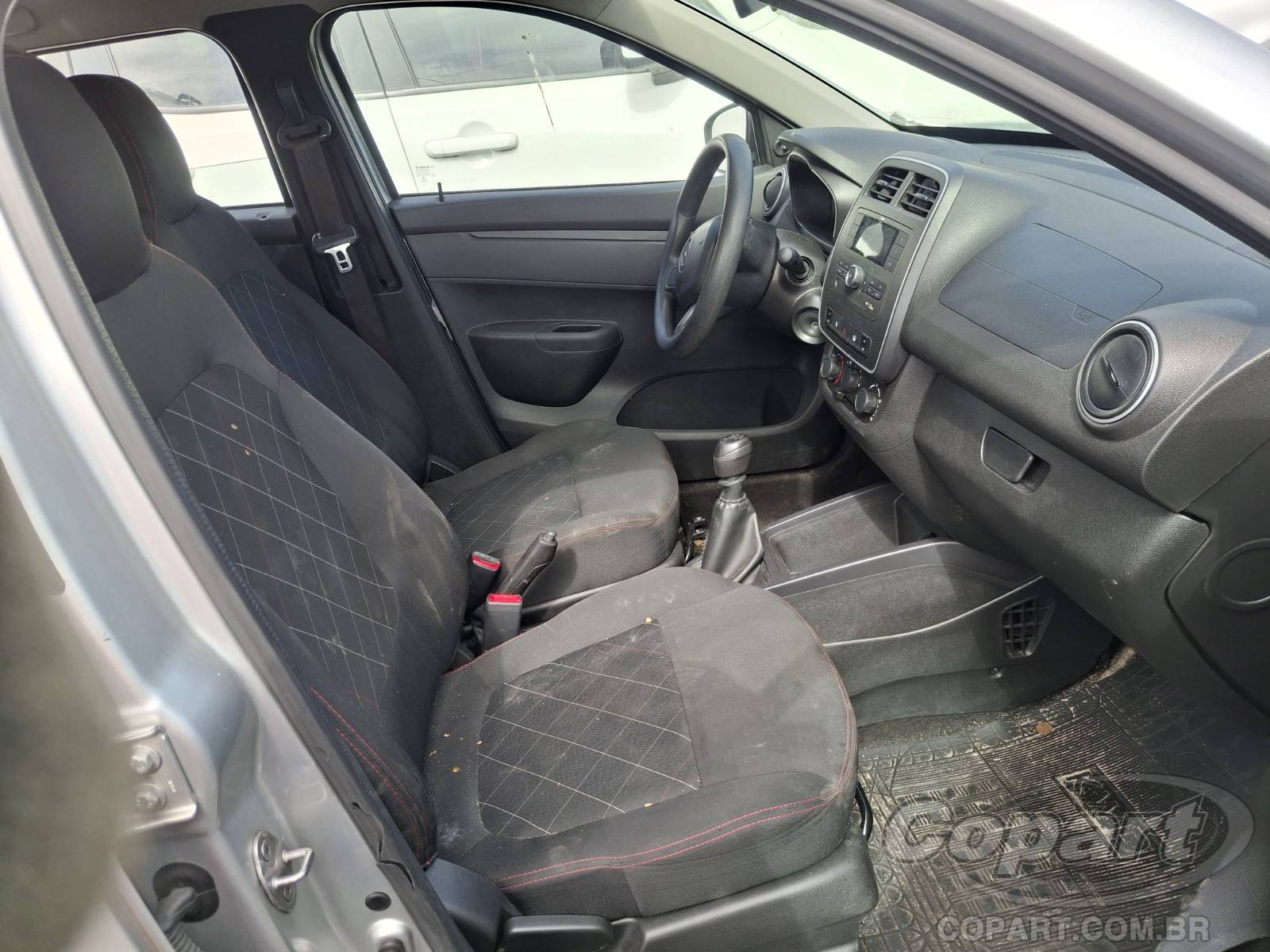 Foto 5: 2019 RENAULT KWID