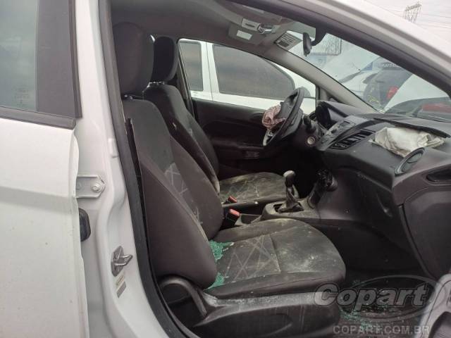 2015 FORD FIESTA 