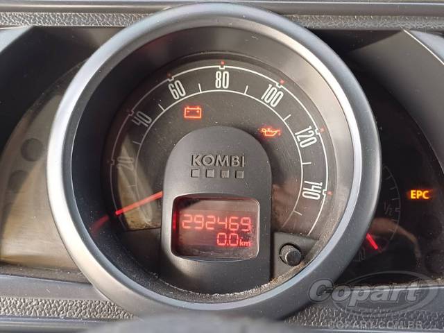 2009 VOLKSWAGEN KOMBI FURGAO 