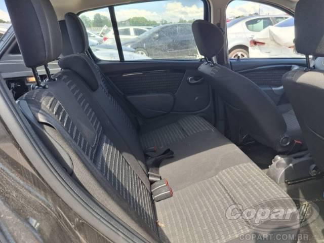 2013 RENAULT SANDERO 