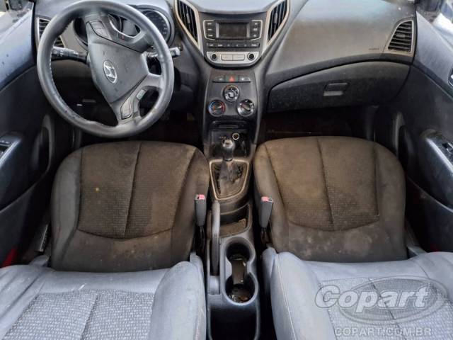 2017 HYUNDAI HB20 